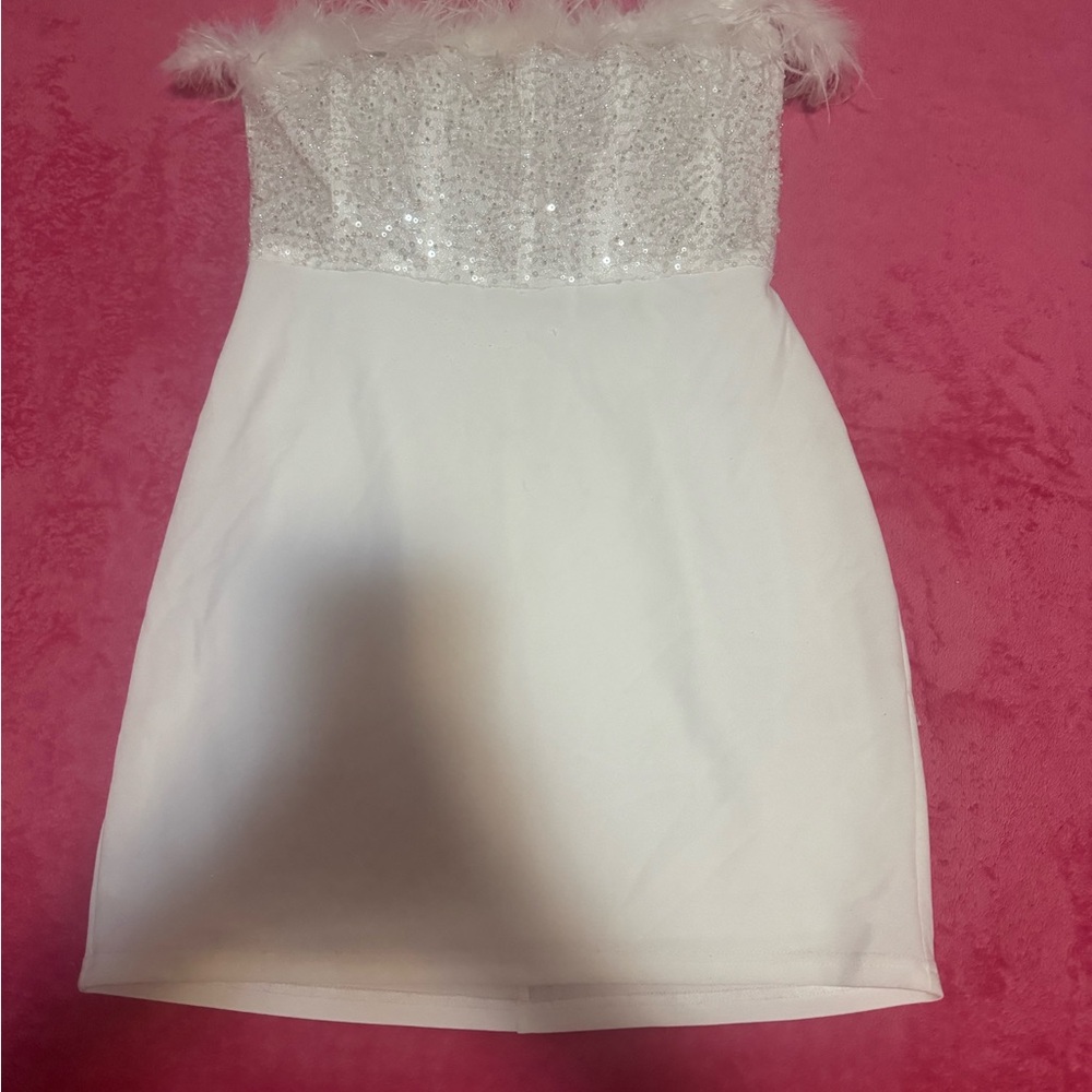 White fluffy cute prom dress